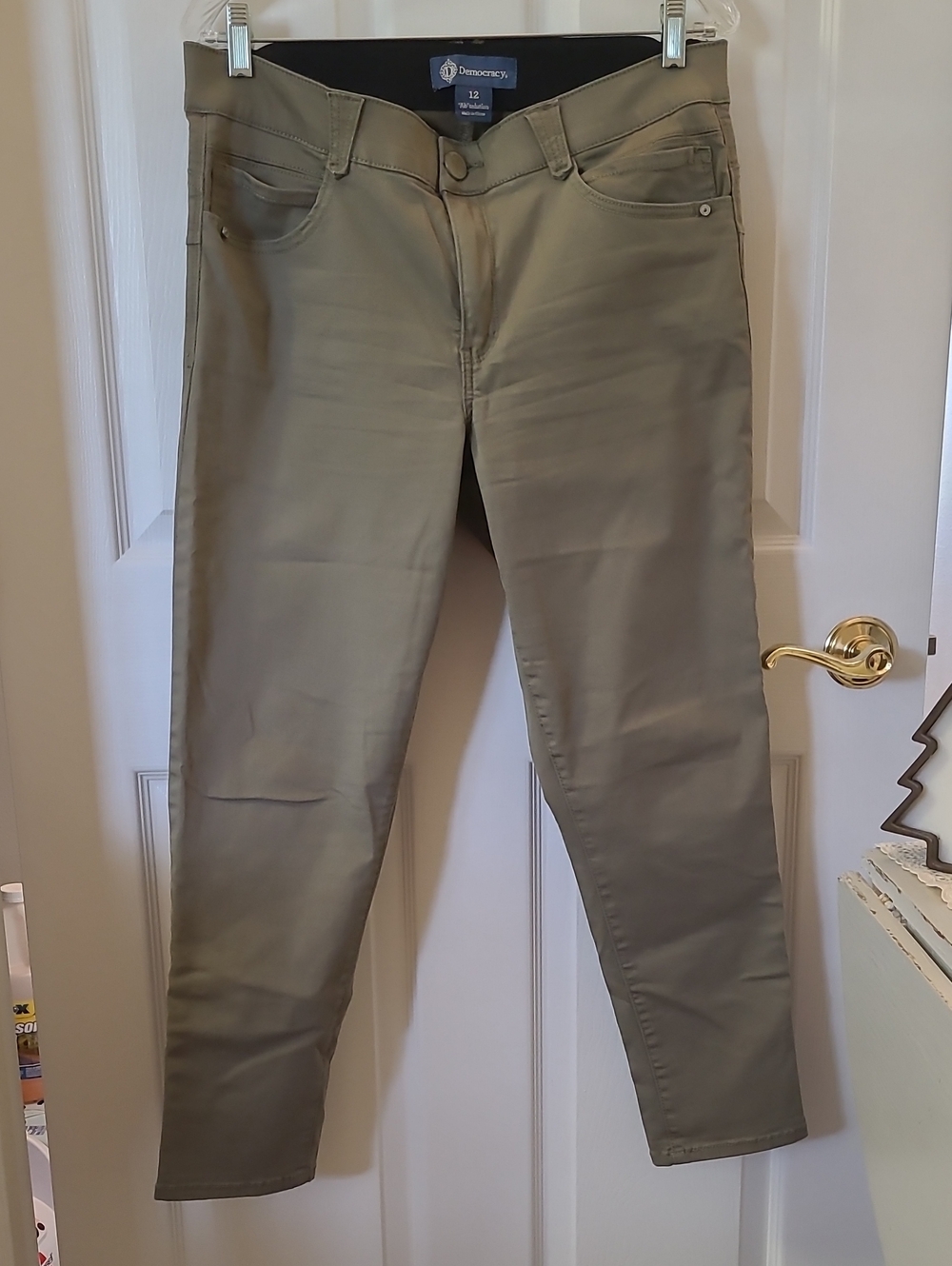 Democracy Olive Skinny Jeans - Neutral Olive Tone PRE LOVED BIN 5